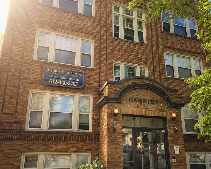 2300 Harriet Ave. — Photo 5