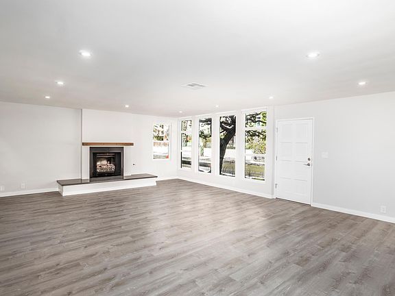 Living Area w/ view of the canal