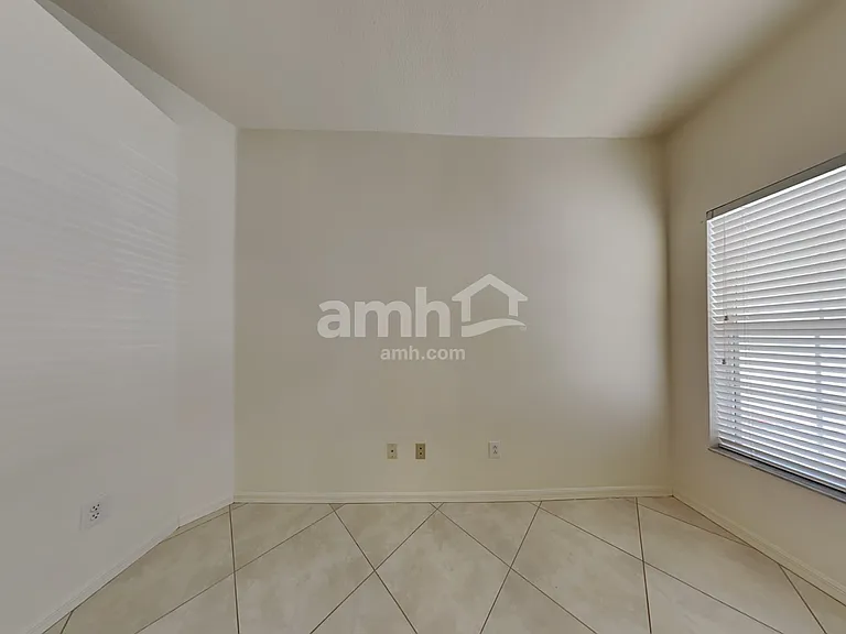 1611 Marsh Wood Dr — Photo 16