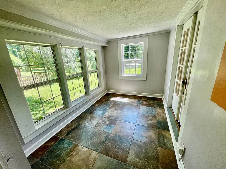 1715 S Kimbrough Ave — Photo 6