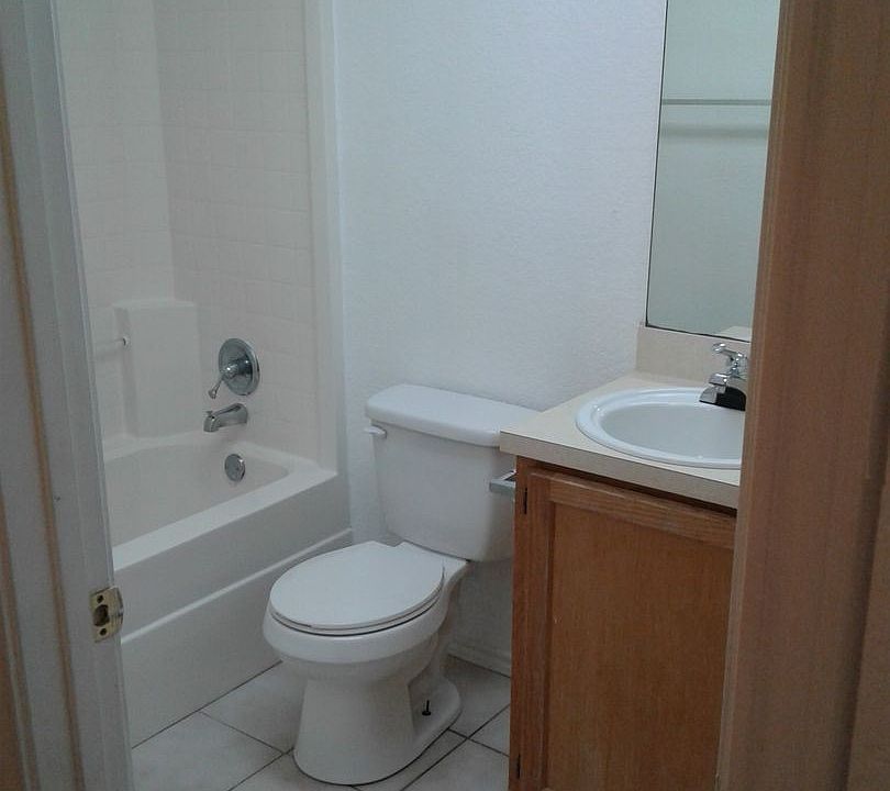 1st image of 304 Sheila Dr