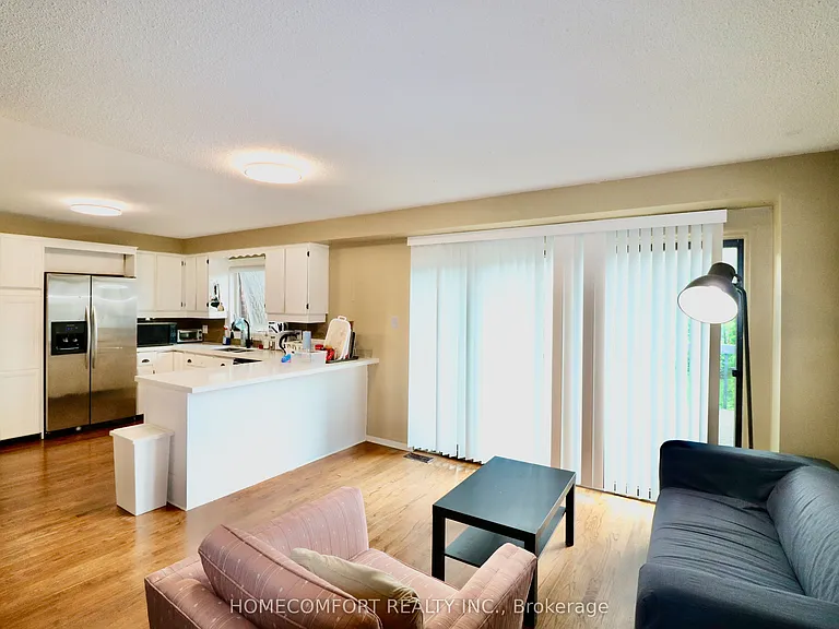 12 Banbury Ct — Photo 10
