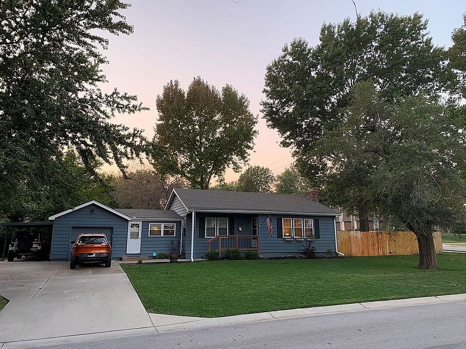 1st image of 500 SE Browning Ave
