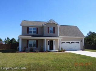442 Carolina Oaks Cir, Linden, NC 28356