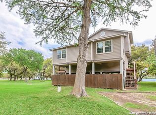 537 Johnson Rd, Lakehills, TX 78063