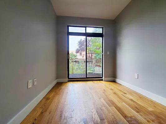 Rented by Sunshine Management Group, LLC | media 43