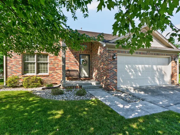 613 Applegrove Dr, Nicholasville, KY 40356