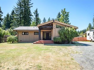 6661 Island Hwy N, Comox Valley, BC V0R 1W0