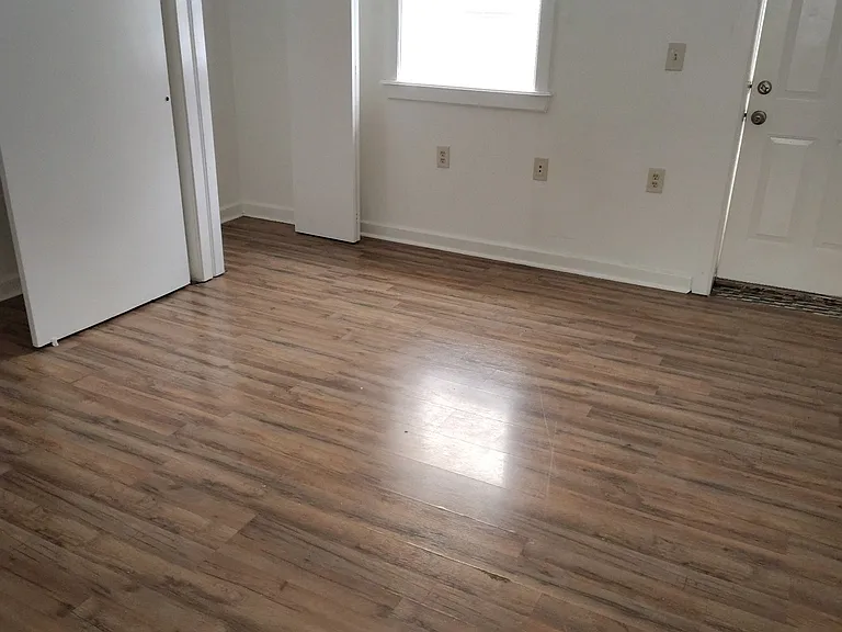 842 Cherokee St — Photo 3