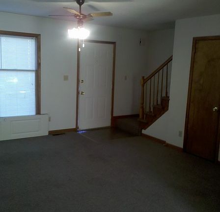 3rd image of 1405 Satterfield Dr
