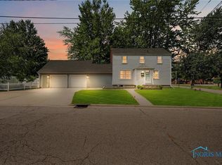 451 Cedar St, Wauseon, OH 43567