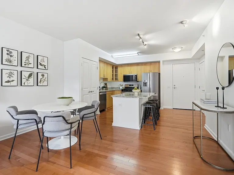 440 L St NW #809 — Photo 6