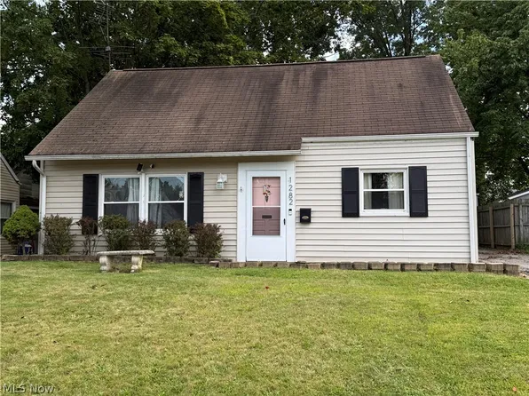 1282 Myrtle Ave, Cuyahoga Falls, OH 44221