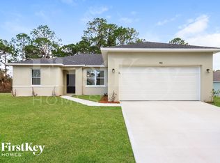486 Harrisburg St SW, Palm Bay, FL 32908