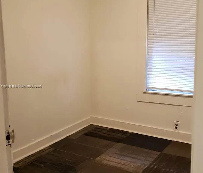 1517 Logan St — Photo 16