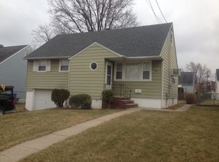 74 Mc Guire At, Menlo Park Terrace, NJ 08840