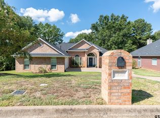 3979 Chapel Woods Blvd, Tyler, TX 75707