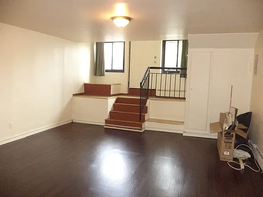 Rented by L.Nelson & Associates | media 29