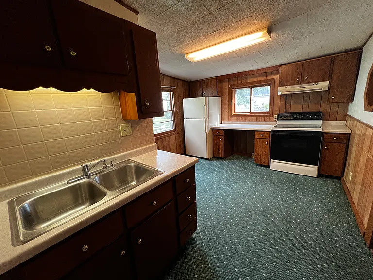 419 E Wabasha St — Photo 10