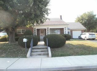 42 Cedar St, Macungie, PA 18062