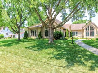 255 E Green St, Jefferson, WI 53549