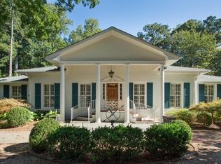 215 Forrest Lake Dr, Sandy Springs, GA 30327