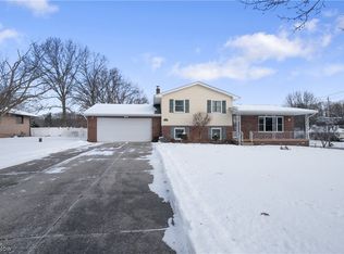 267 Magua Dr, Akron, OH 44319