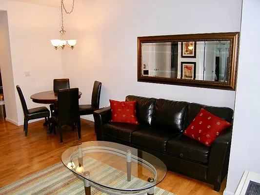 Rented by Nest Seekers International | media 29