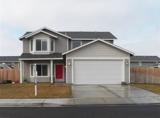 4208 Des Moines Ln, Pasco, WA 99301