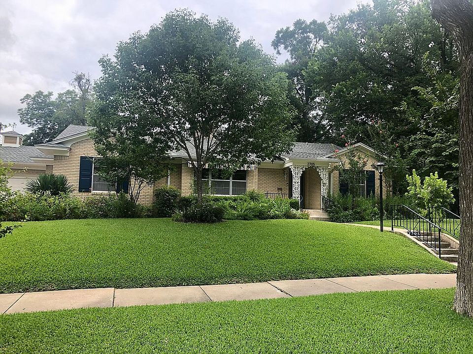  Mid Century Modern Gem!