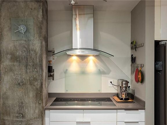 3rd image of 4302 Ocean Dr APT 78
