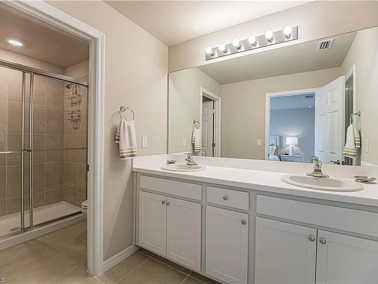 15172 Wildflower Cir — Photo 5