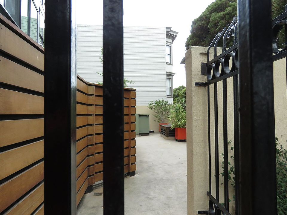 1st image of 455 Vallejo St APT 107