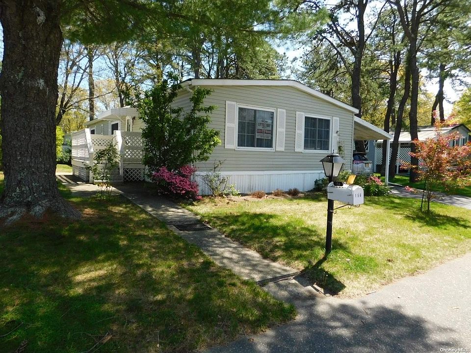 1st image of 525-156 Riverleigh Avenue #156