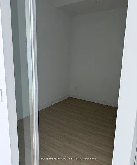 8 Wellesley St W #5802 — Photo 7