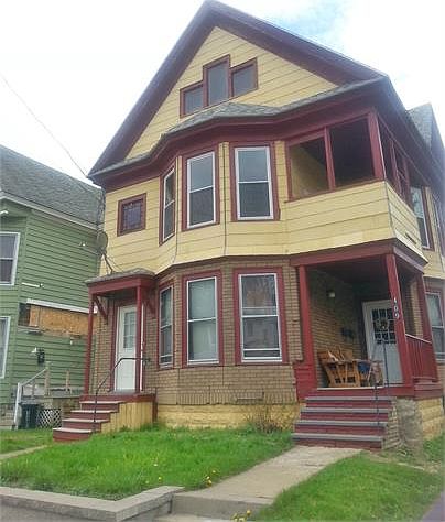 1st image of 409 Douglas St #1