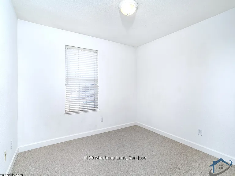 1199 Mirabeau Ln — Photo 16