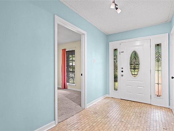 4th image of 5007 Golfway Dr