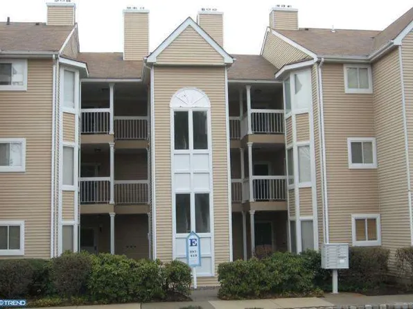 409 Silvia St #409, Ewing, NJ 08628