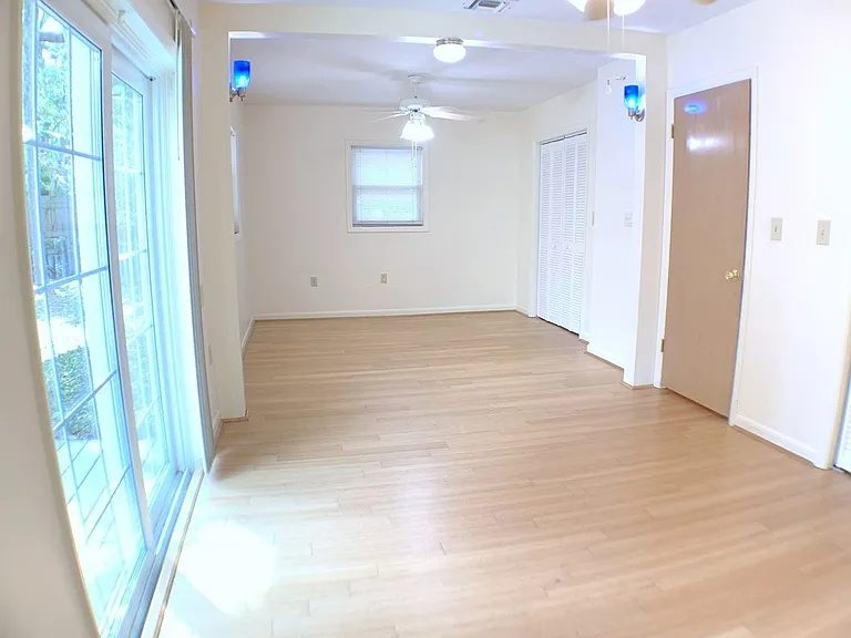2814 W Price Ave — Photo 8