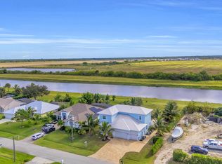 379 SW South Quick Cir, Port Saint Lucie, FL 34953