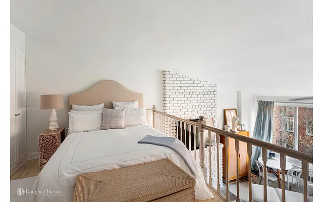 Rented by Douglas Elliman | media 16