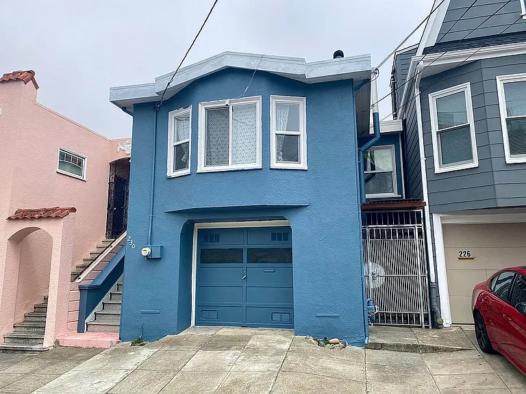 230 Jules Ave #B — Photo 1