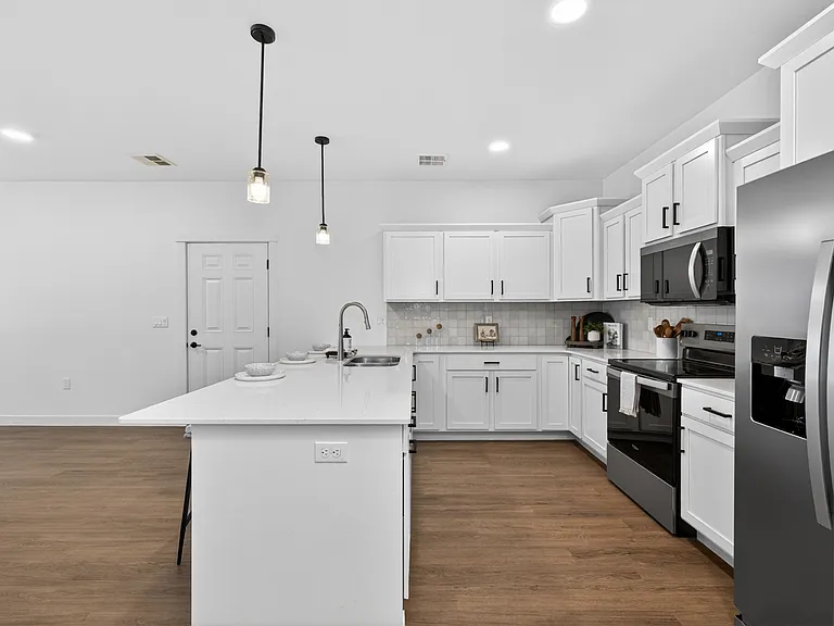 Autumn Townhomes — Photo 12