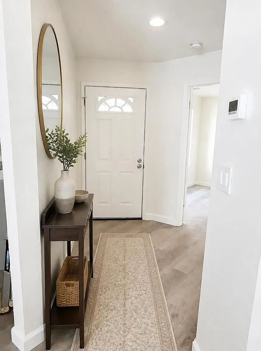 2 bed, 1011 sqft, $3,000 — Photo 4