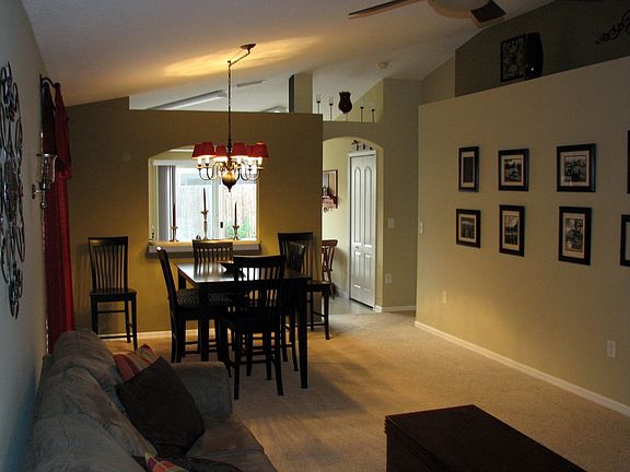 Living Room / Dining Combination