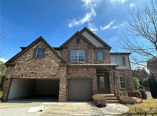 7750 Stratford Ln, Sandy Springs, GA 30350