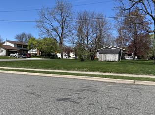 803 Well St, Onalaska, WI 54650