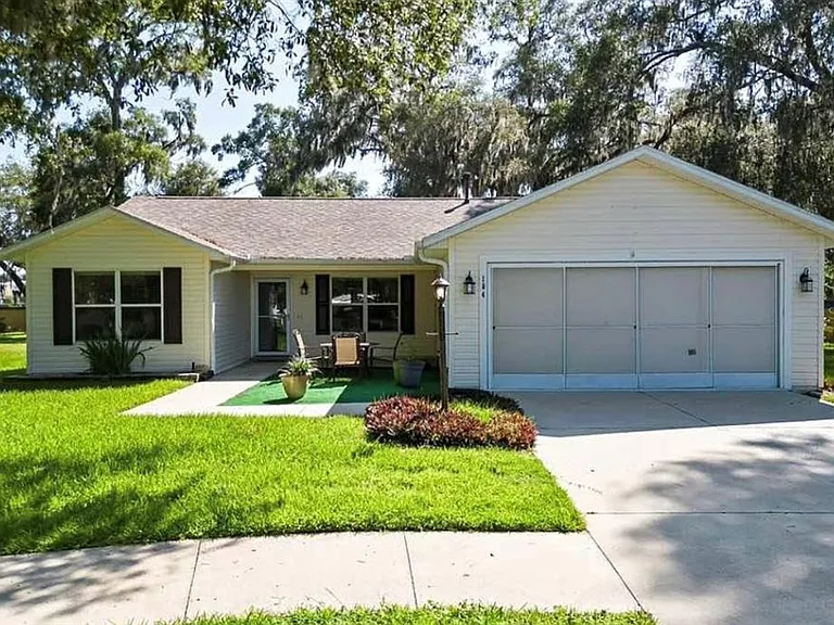 104 Cherry Blossom Ln — Photo 1