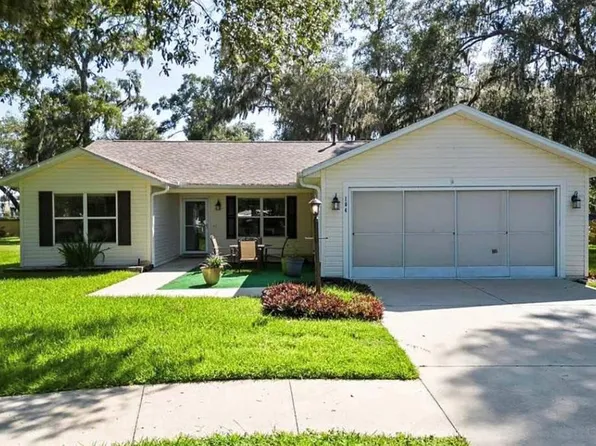 104 Cherry Blossom Ln, Lady Lake, FL 32159